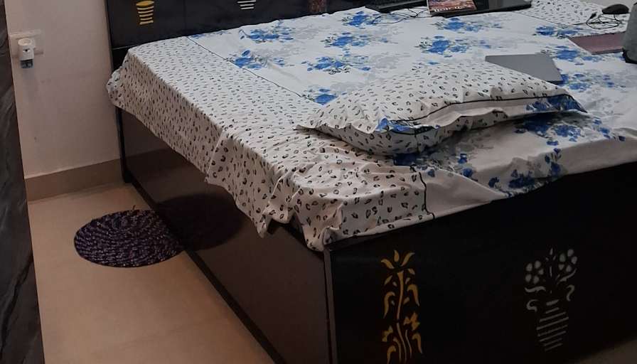 Rajveer's room
