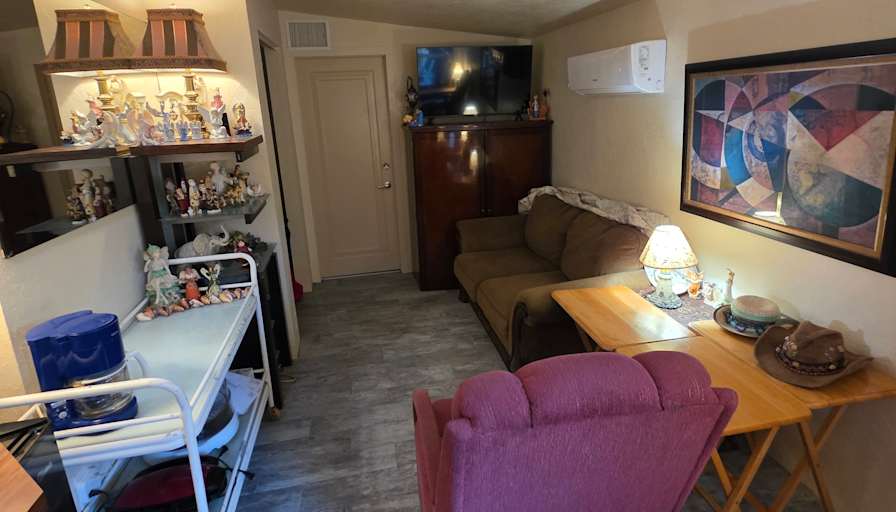 Kenneth's room