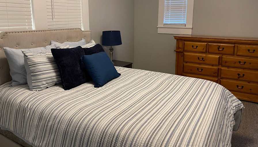 Eva's room