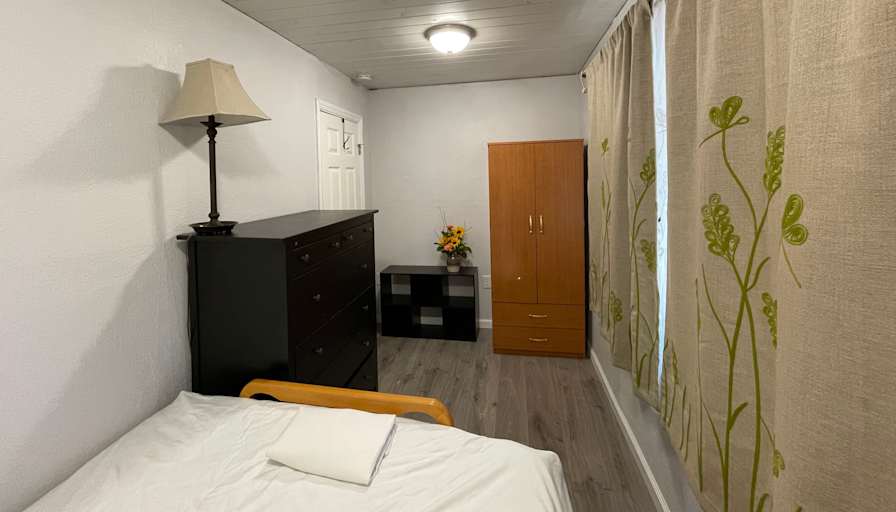 Ahmad's room