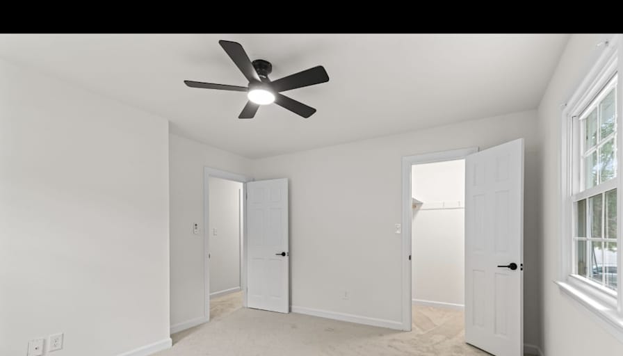 Anthony Yurkovich's room