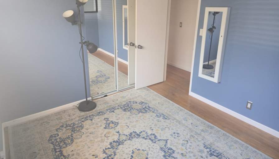 Thomas's room