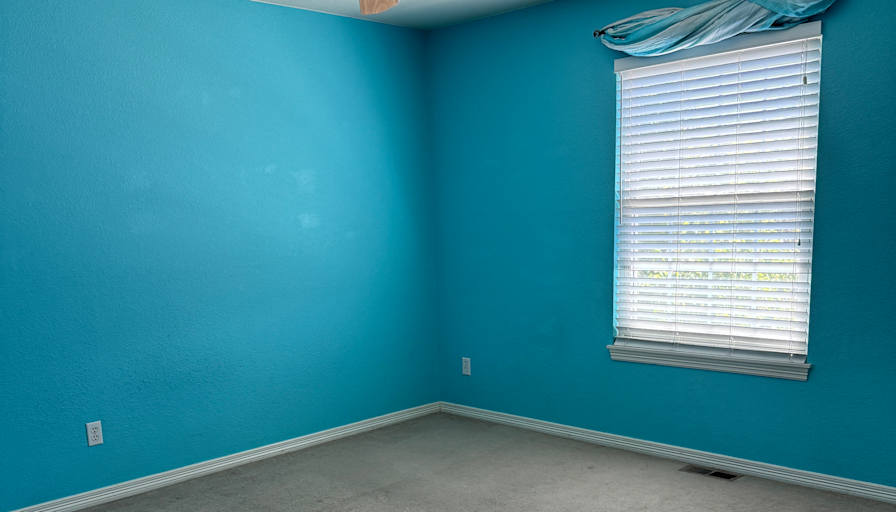 Md Nasim Akter's room
