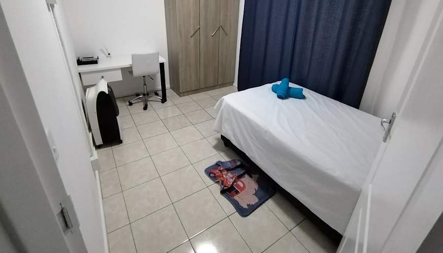 Yolanda Maureen Johnson's room