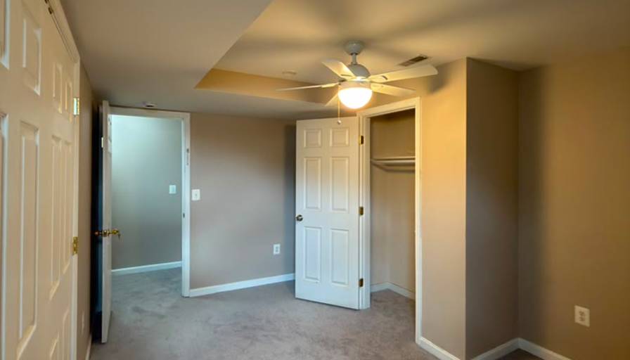 Jeniffer's room