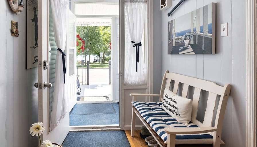 Cary's room