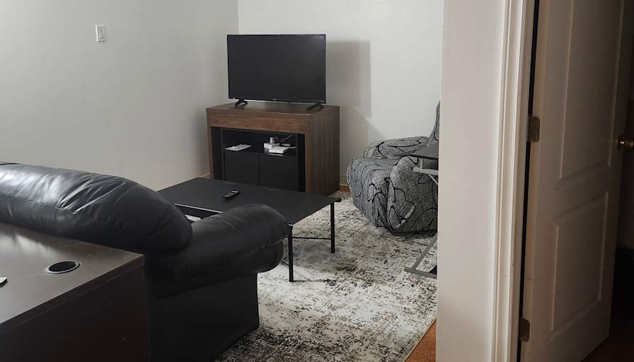 Faye Demorest's room