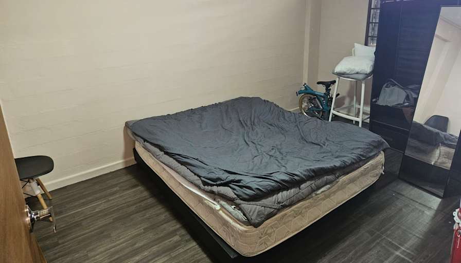 Nofi's room