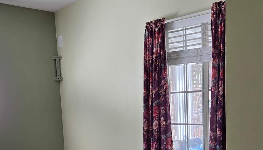 Ismael's room
