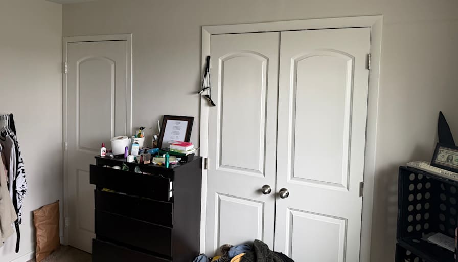 Lamar's room