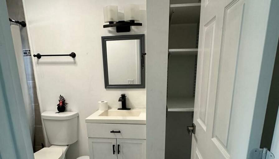Denis's room