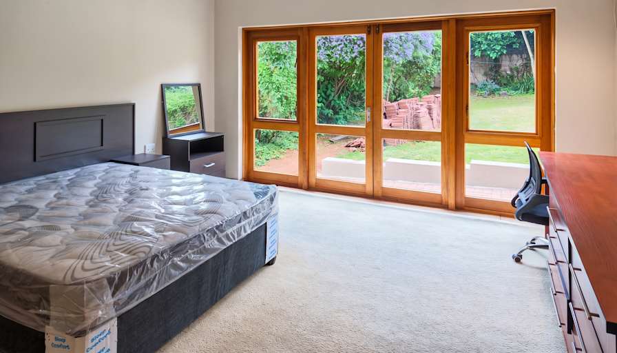 Roomify Properties's room
