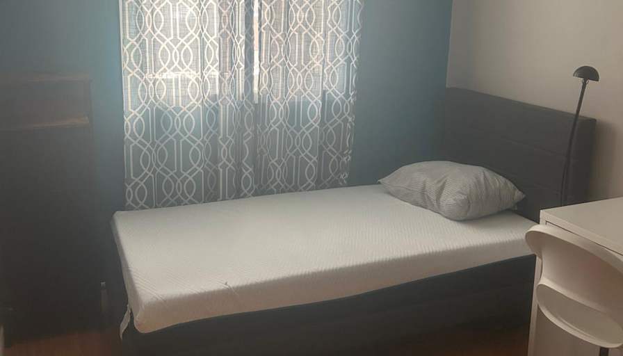 Lou's room