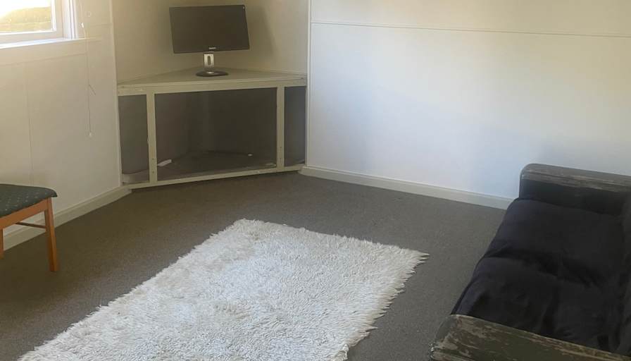Darryl's room
