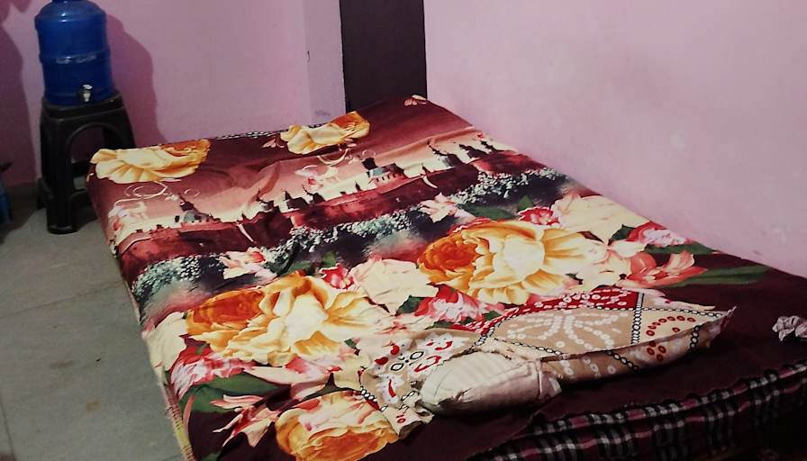 Resham's room