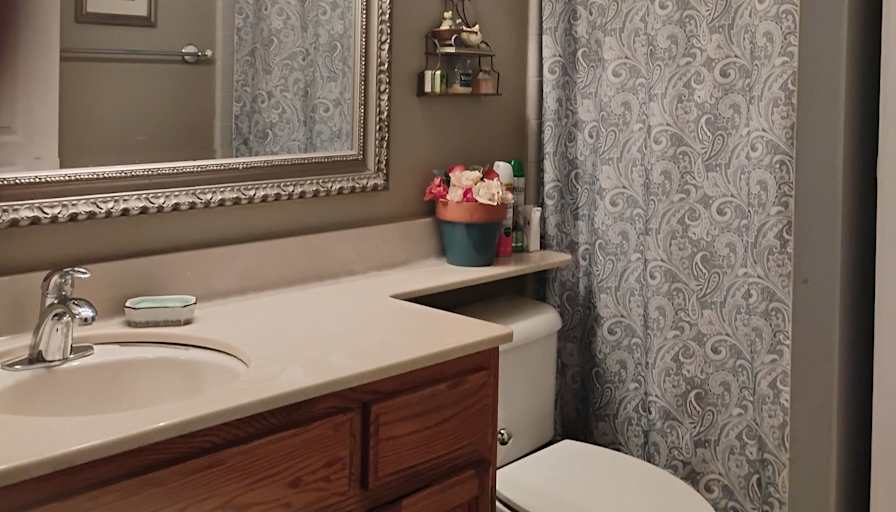 Kim Handy's room