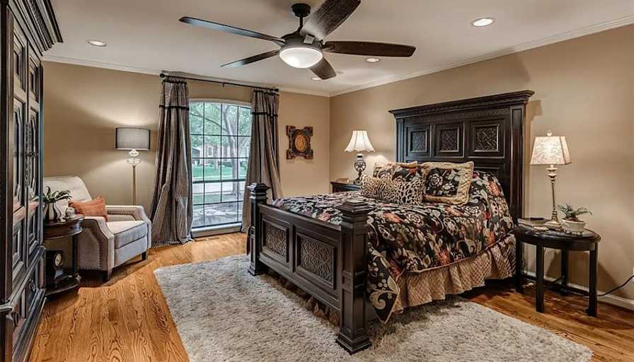 Antonio's room