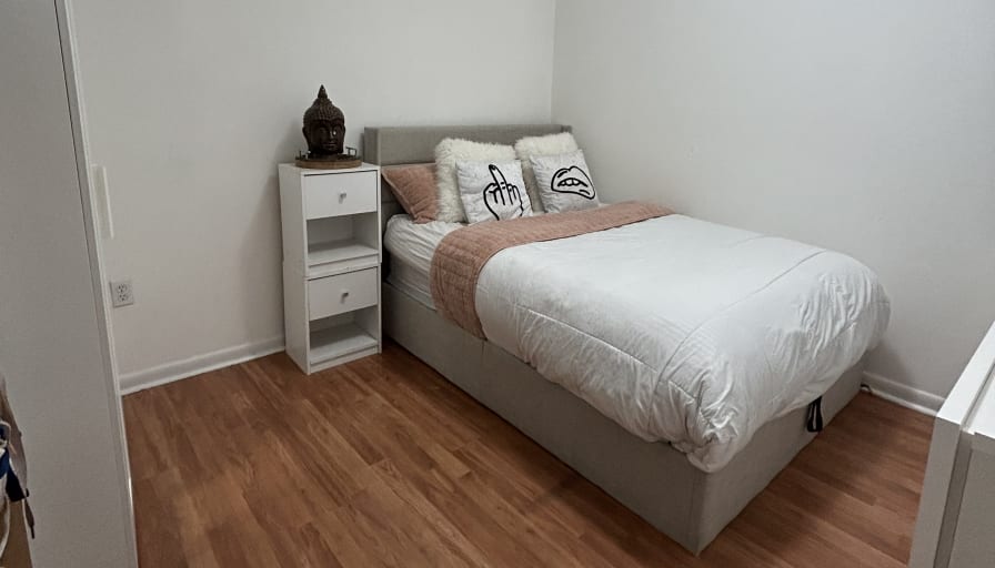 Mery torres's room