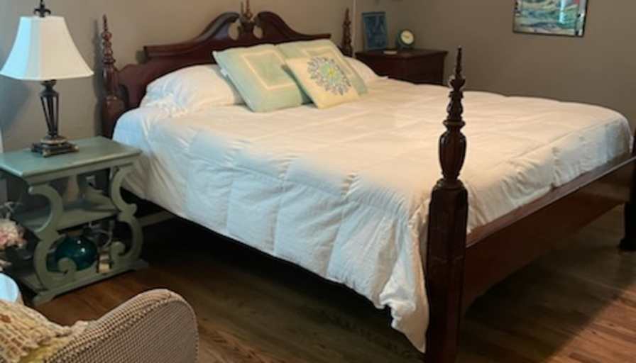 Carolyn's room