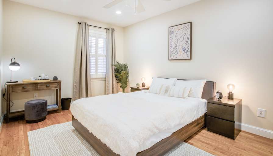 Sam June's room