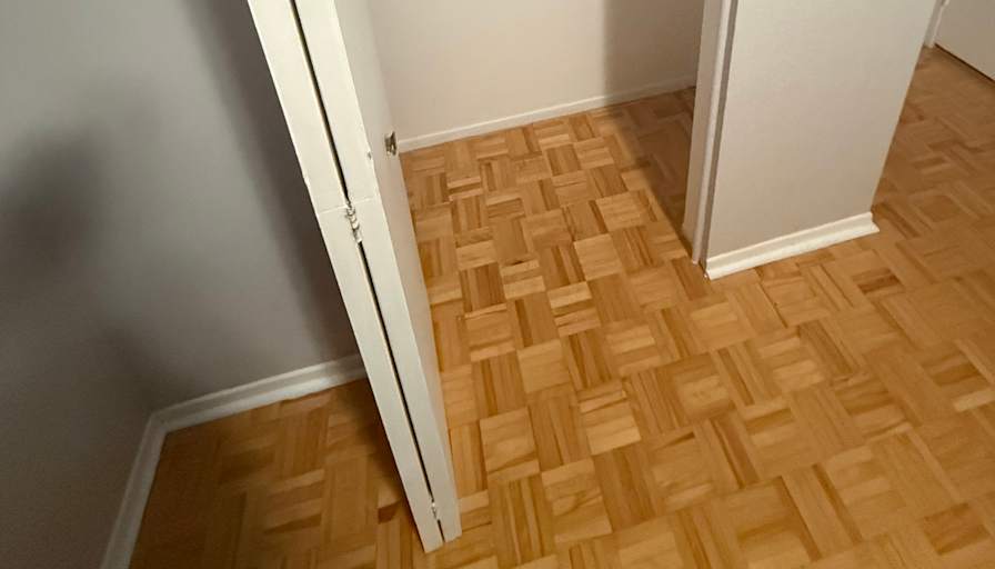 Simon's room