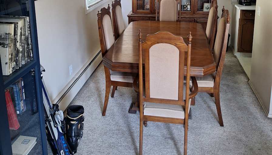 Glenn Weile's room
