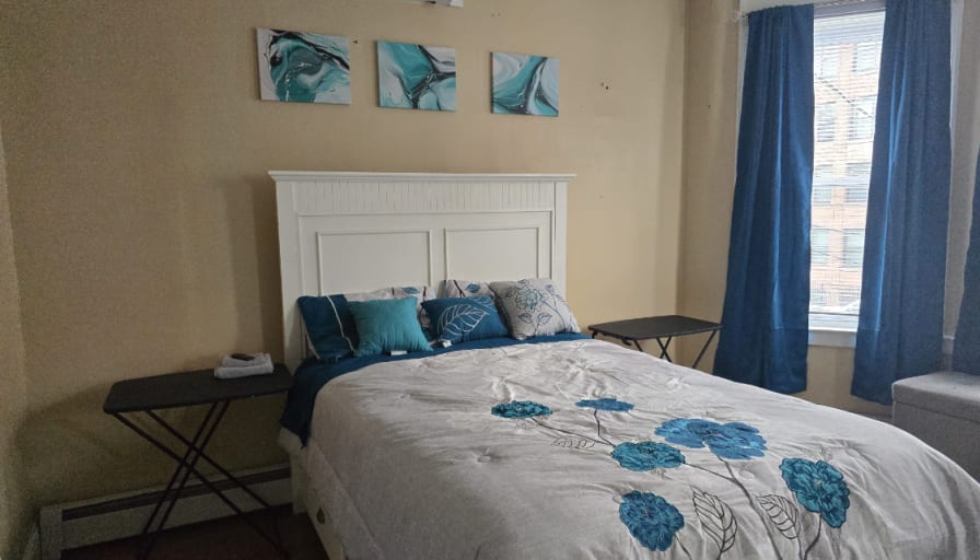 Necole's room