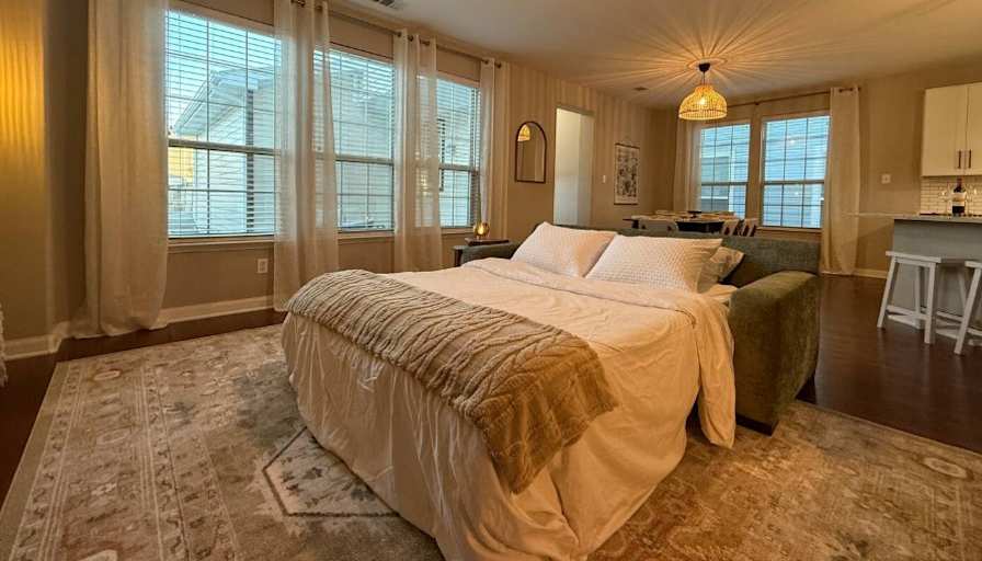 Elora's room