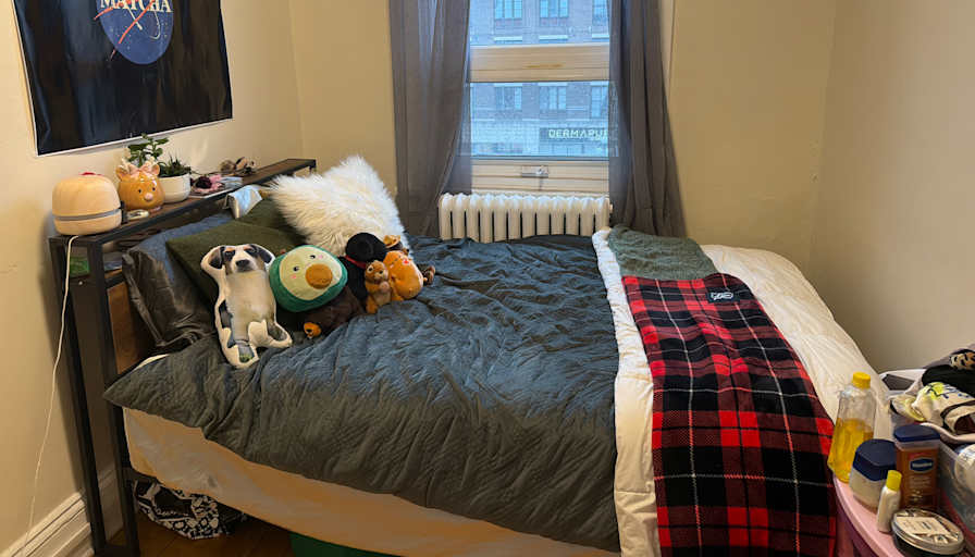 Sydney's room