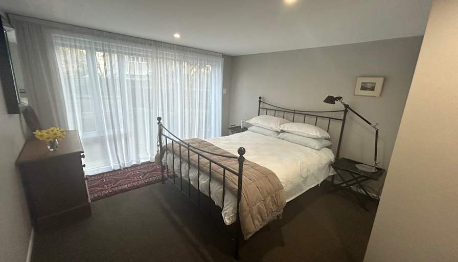 Jo's room
