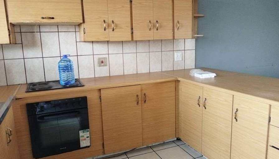 Luwanda Cokoto's room