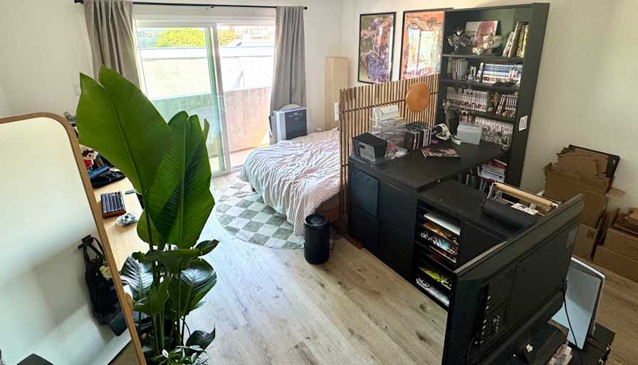 Annie's room