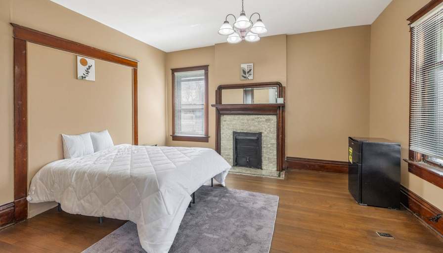 PadSplit's room