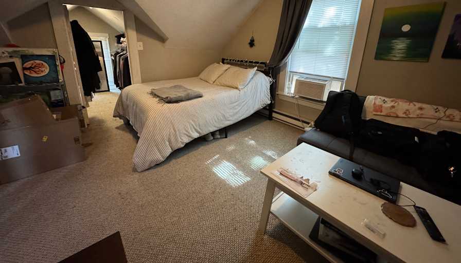 Greg's room