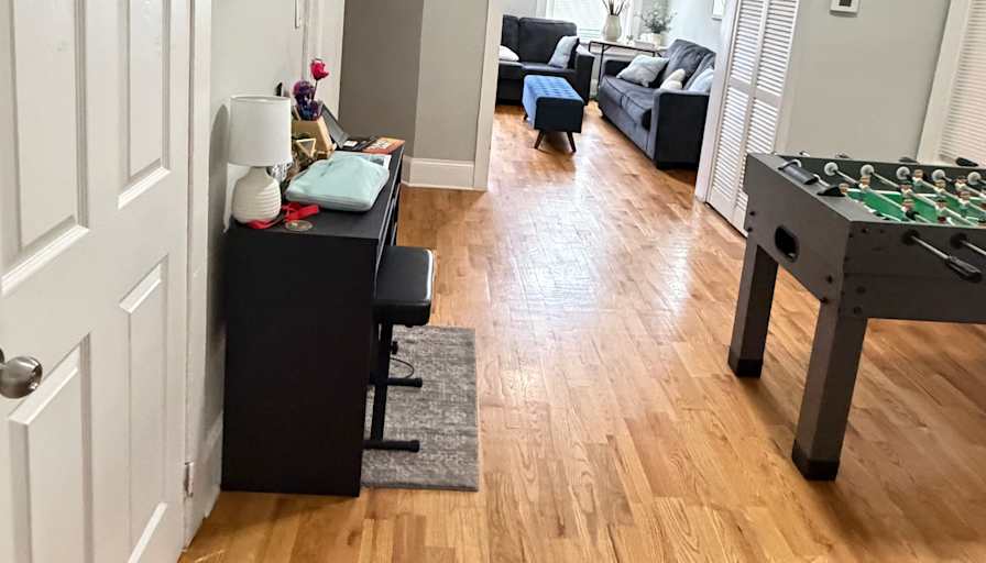 D'je's room