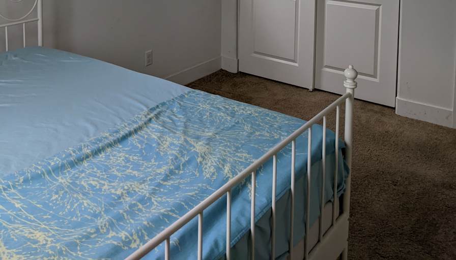 Simon's room