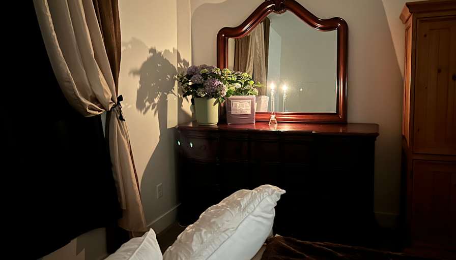 Vieve's room