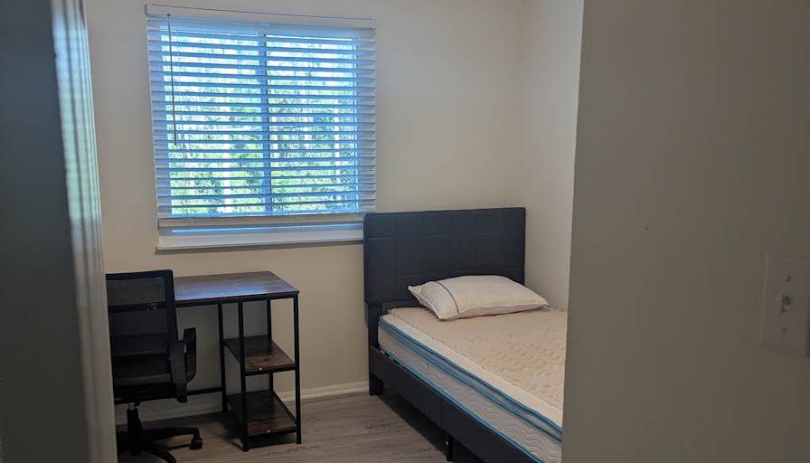 housearchnc's room