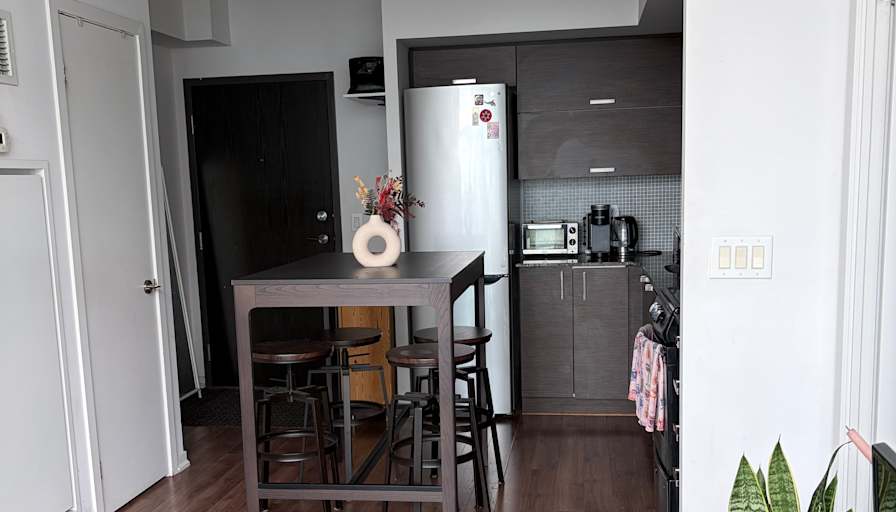 Segan's room
