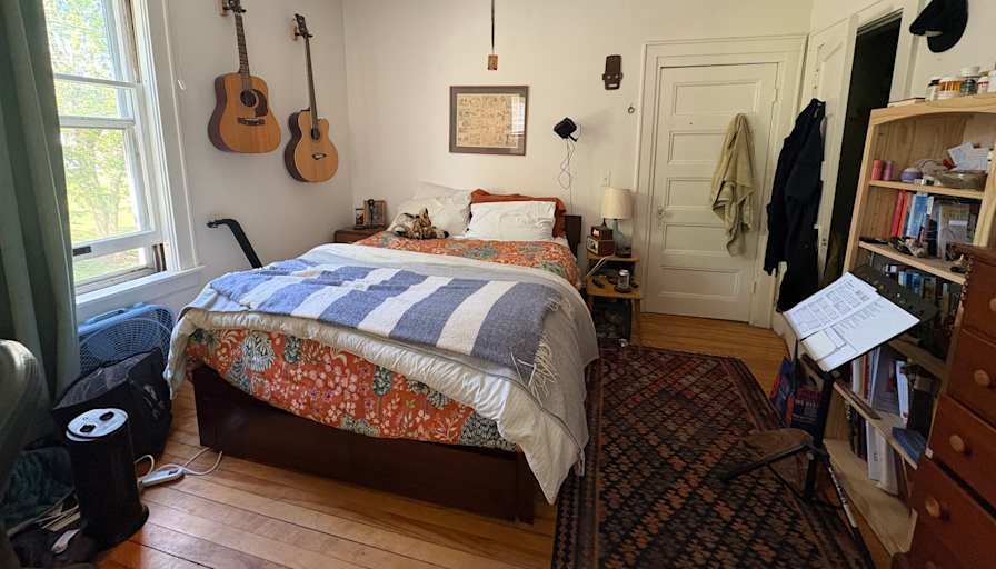 Francesca's room
