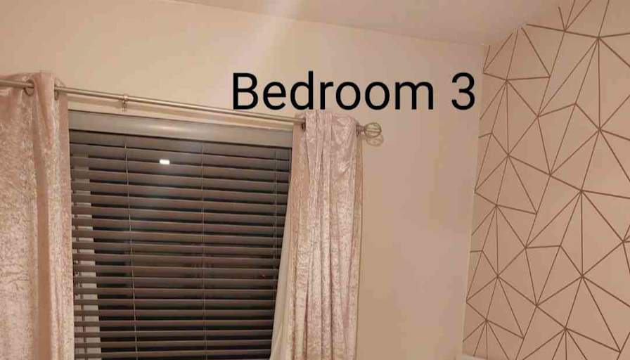 Jennifer's room