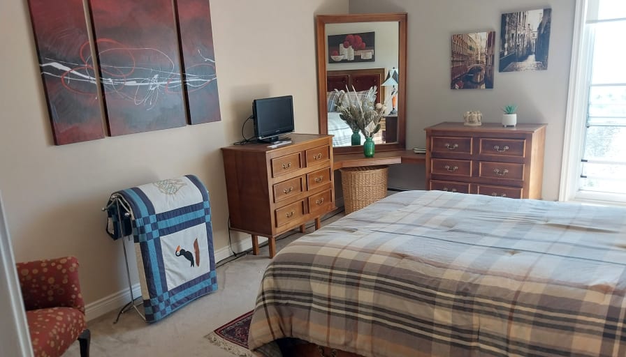 Bernie's room