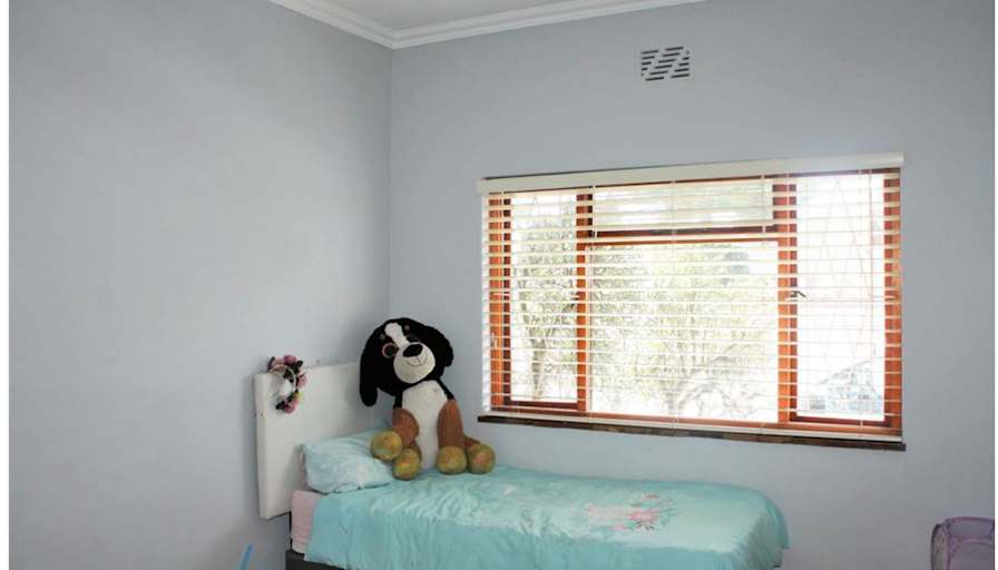 Denzel's room