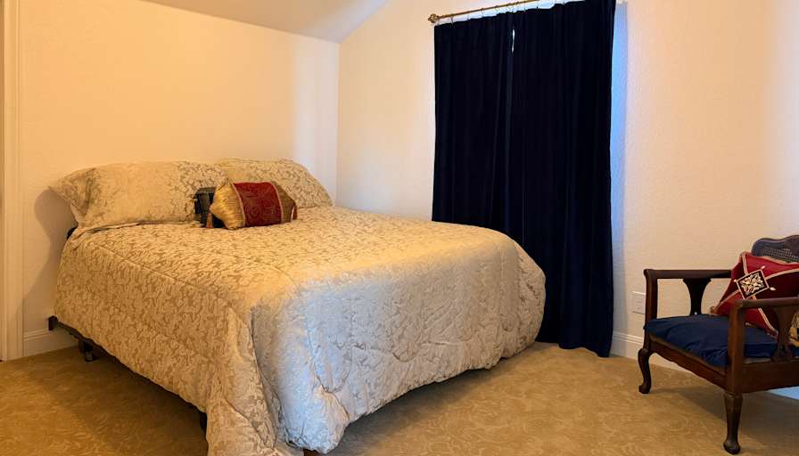 Lisa's room