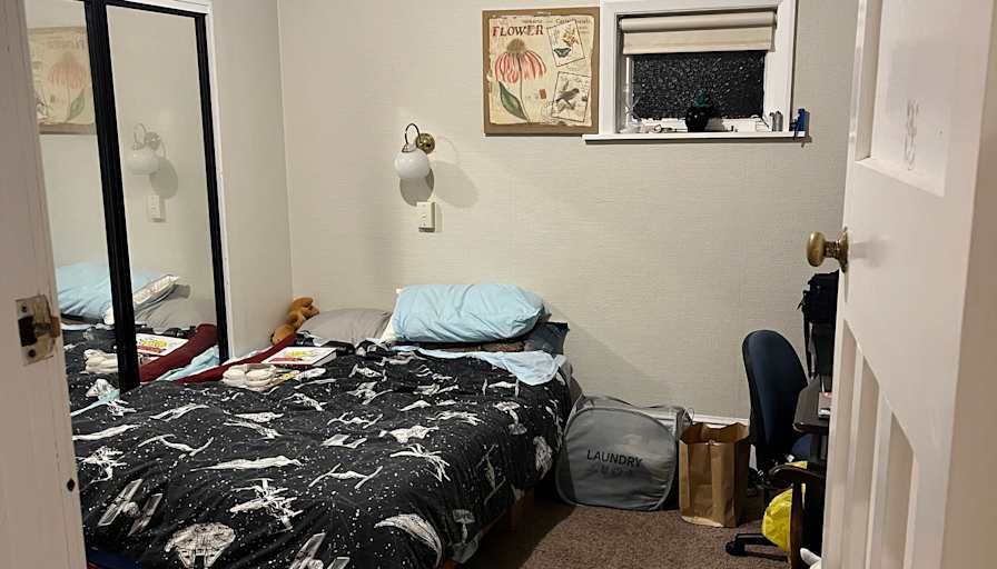 Tai Cotter Nakazono's room