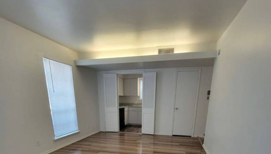 Candace knox's room