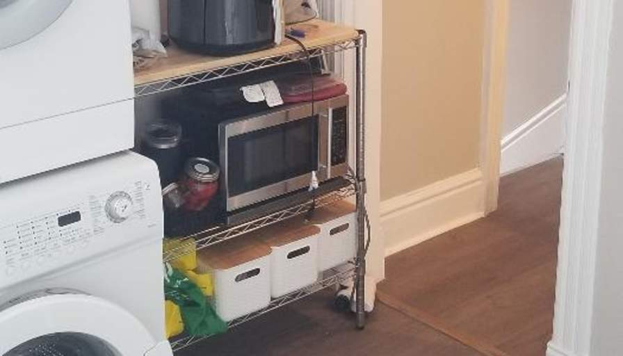 Lynda's room