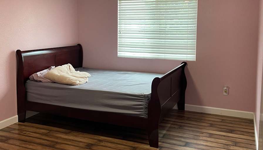 RoomforRent's room
