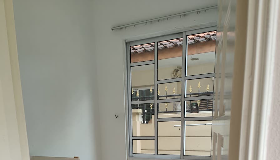 VVA EI's room