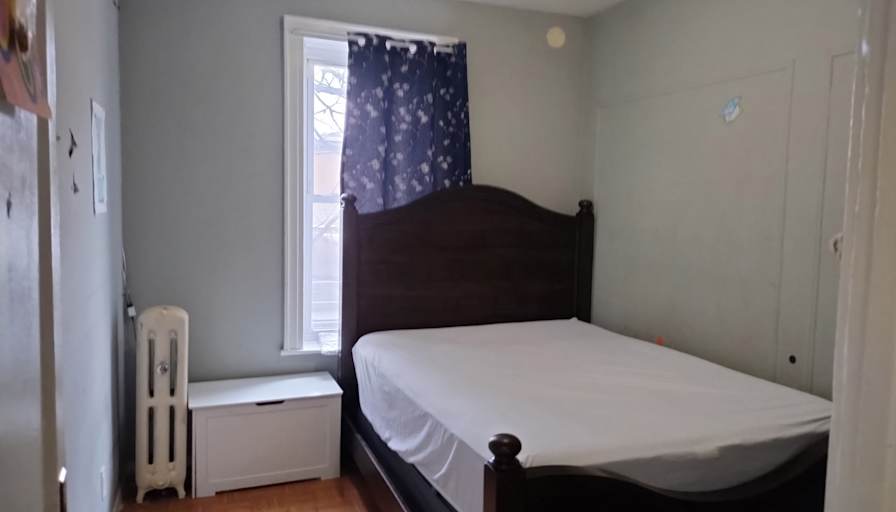 Crystal's room